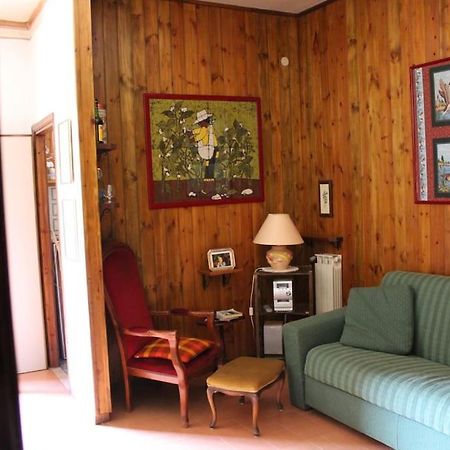 דירות רוקרזו La Casa Di Minu מראה חיצוני תמונה